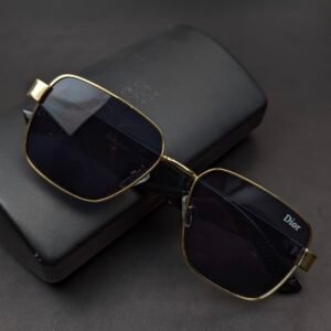 01 Dior Signature Square Sunglasses – Black Gradient Edition