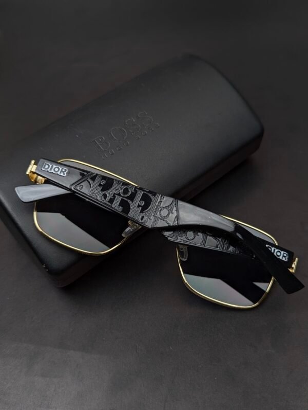 02 Dior Signature Square Sunglasses – Black Gradient Edition