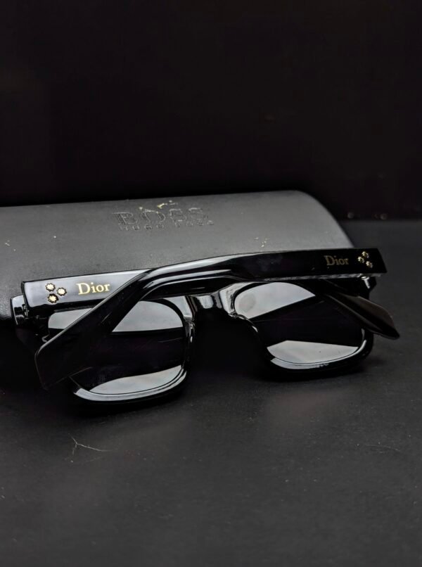 03 Luxury Dior Hot Fashion Sunglasses – Premium Edition