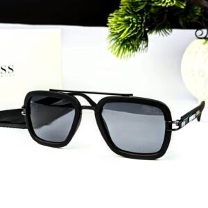 PXL_20250830_113831181.RAW-01.MP_.COVER2_-1542x2048 Cool Vintage Square Sunglasses for Men & Women - Oversized Metal Frame Punk Style with UV400 Protection